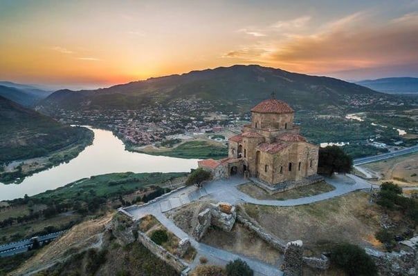 أهم المعالم السياحية في ميستيا